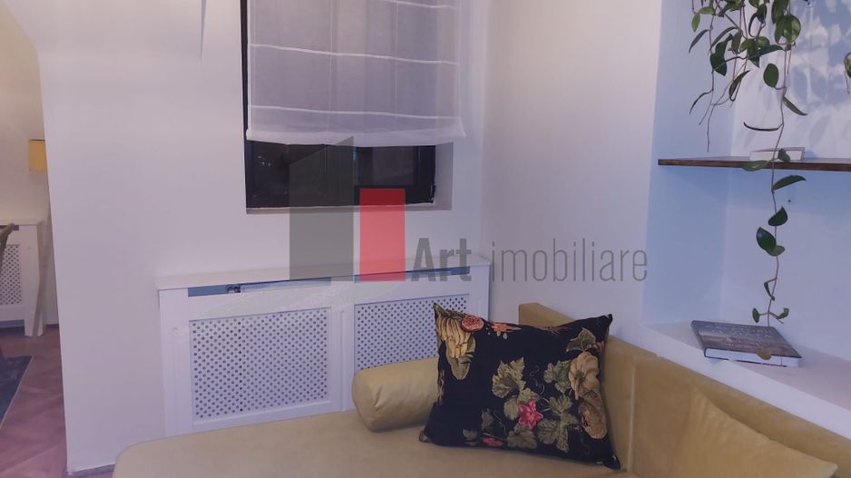 Apartamentul "DISINJATUR" , et. 1/1 in vila stil neoromanesc - Poză 4