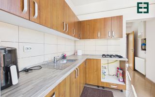 Apartament cu o cameră etaj 2 - Complex Studențesc - Timișoara - Poză 7