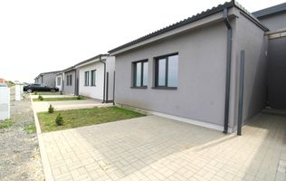 Zona Metro 2, 3 camere, prima inchiriere, pet-friendly