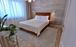Apartament 3 camere premium, Palatul Parlam, cu terasa si panouri solare - Poză 8