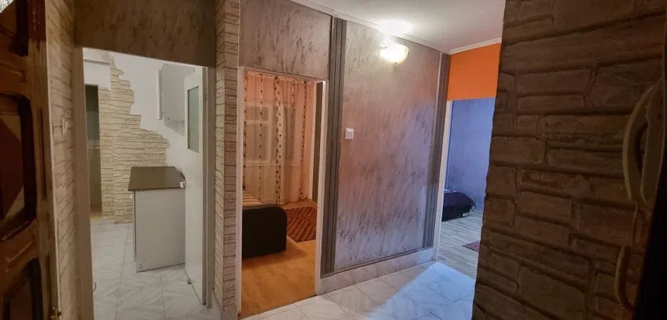 Apartament de închiriat în Craiova - Poză 1