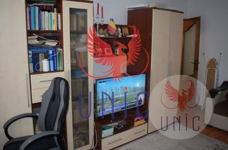 2 decomandate, la C-uri, zona Supeco - Poză 2