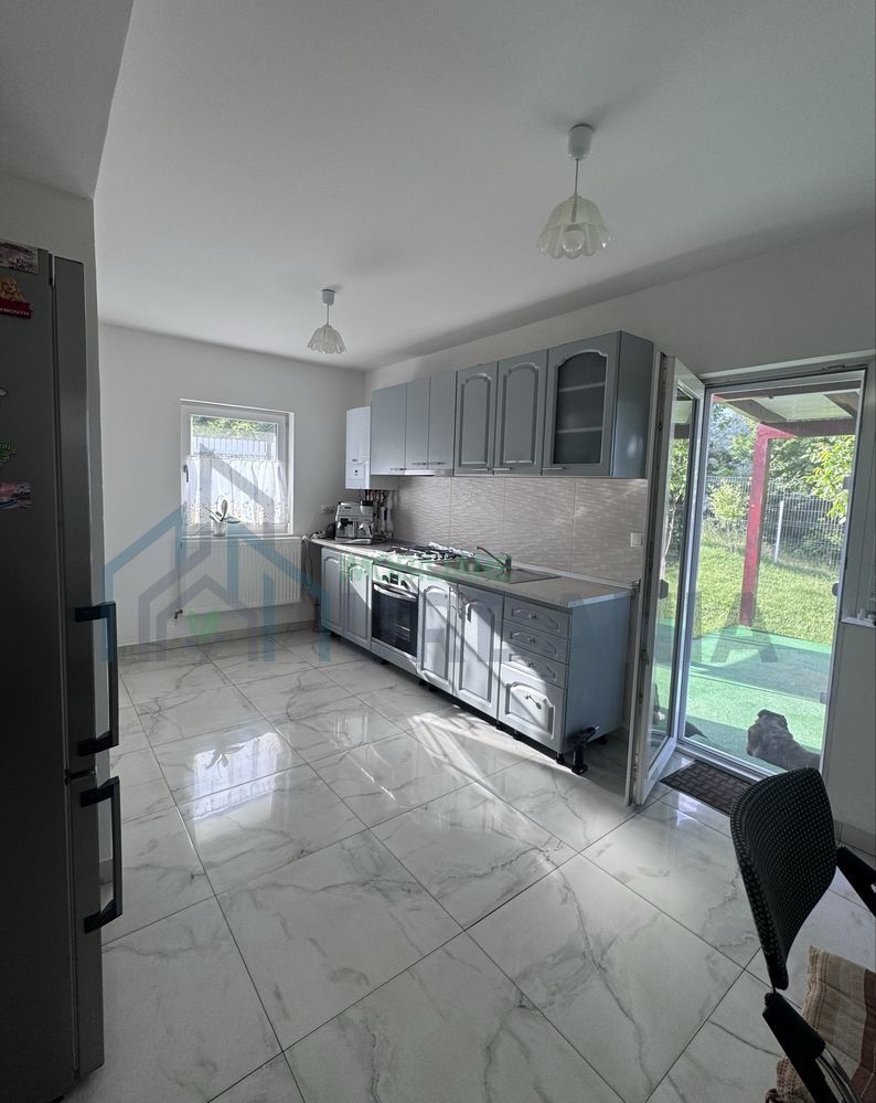 Casă de vânzare, Bucium, 4 camere, 135 mp, teren 728 mp - Poză 6