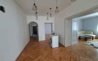 Apartament la casa 110 mp utili etaj 1 pivnita 20 mp zona Trei Stejari - Poză 11