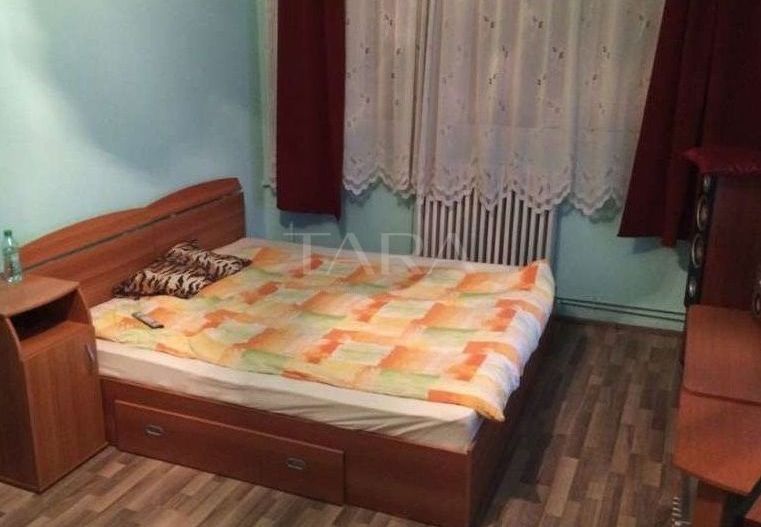 Apartament cu 1 camere de vânzare în zona Gruia - Poză 1