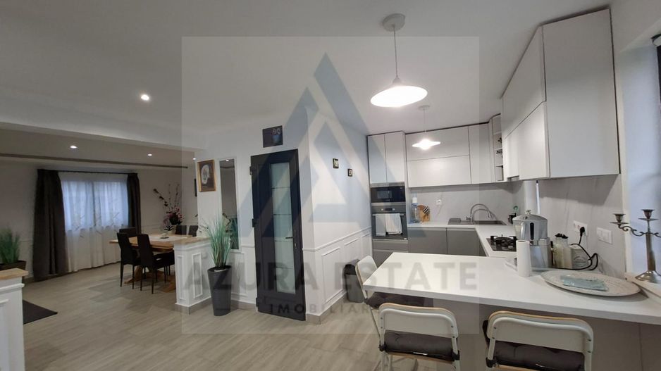 Casa individuala echipata premium cu 4 camere si 2 bai in Cristian - Poză 4