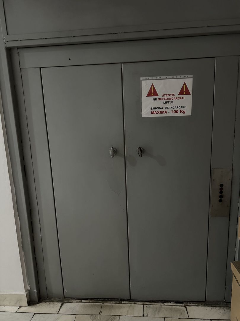 VATRA LUMINOASA -Agricultori | Cladire 1900mp din 2001 | Teren 1030mp - Poză 25