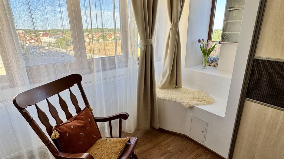APARTAMENT SPATIOS SI LUMINOS - Poză 16