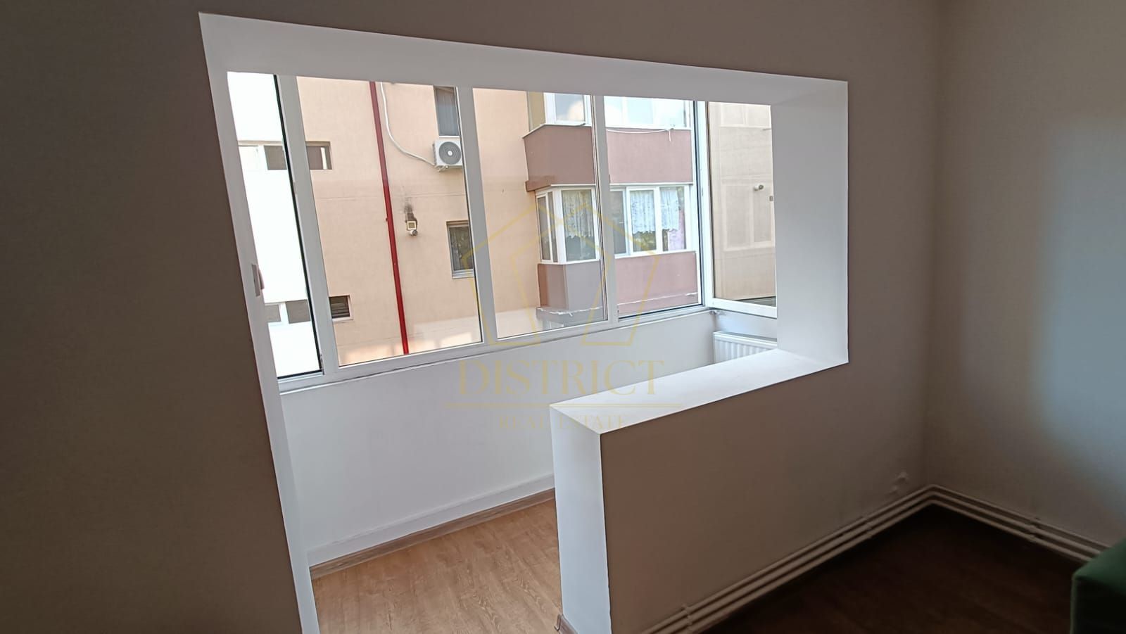 Apartament de 3 Camere | Decomandat | Zona Soarelui - Poză 15