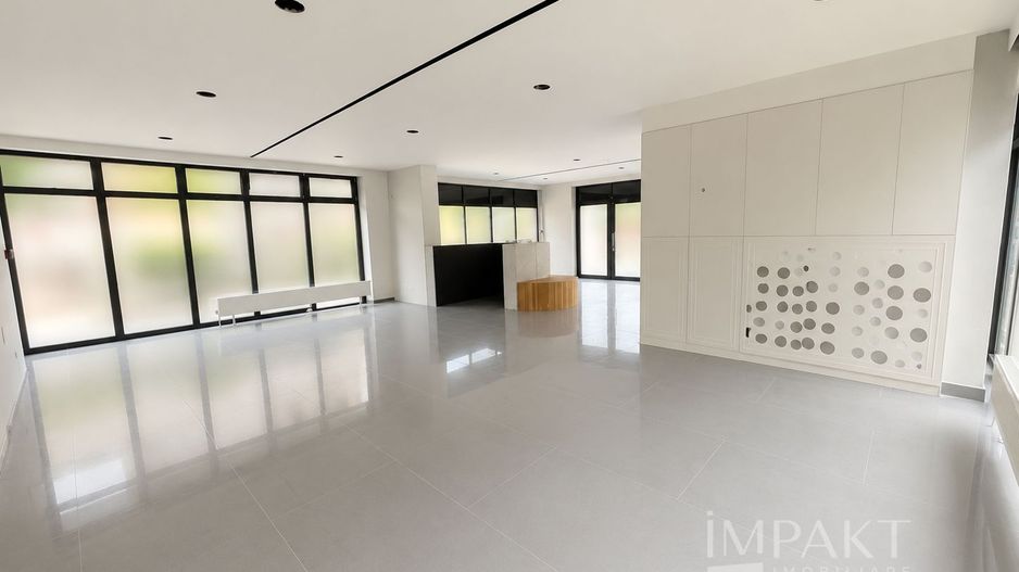 Spatiu comercial 124 mp - 2 parcari.  Str. Somesului+ - Poză 2