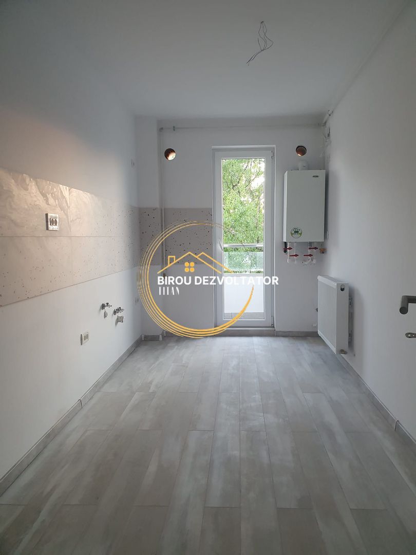 Decomandat parcare bonus finisaje moderne titan pallady metrou Teclu - Poză 9
