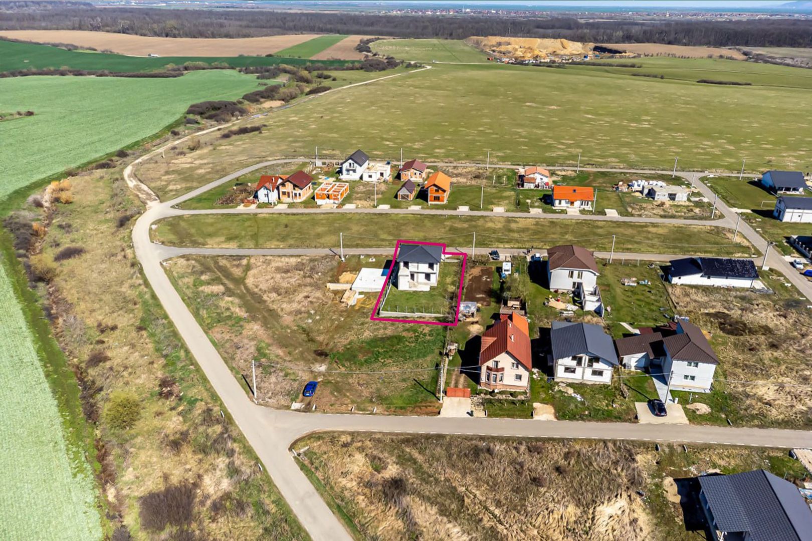 Casa Ta  – Într-un cartier nou, lângă natură în Frumușeni, Arad - Poză 5
