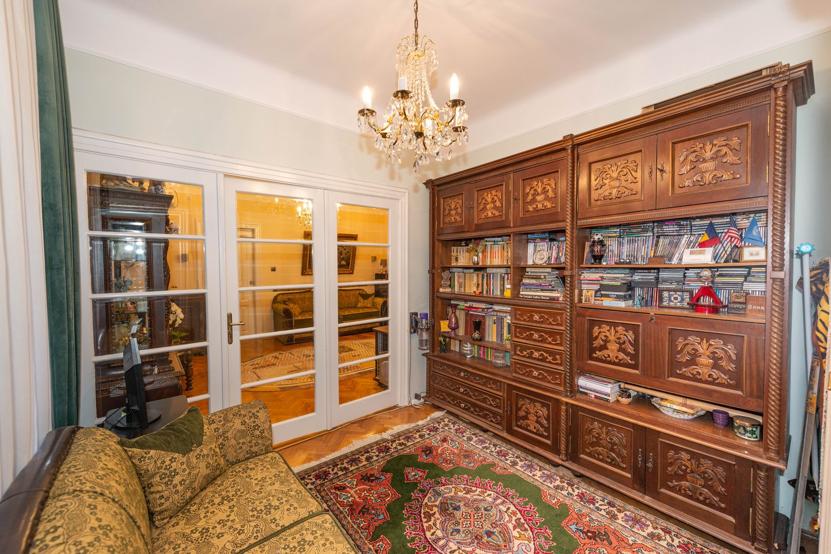 Casa de vanzare, 138 mpu, 244 teren, curte, garaj, Cartierul Domenii - Poză 4