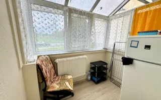 Garsoniera + balcon | Parter | Zona Micro 17,  str. Ostrovului - Poză 11