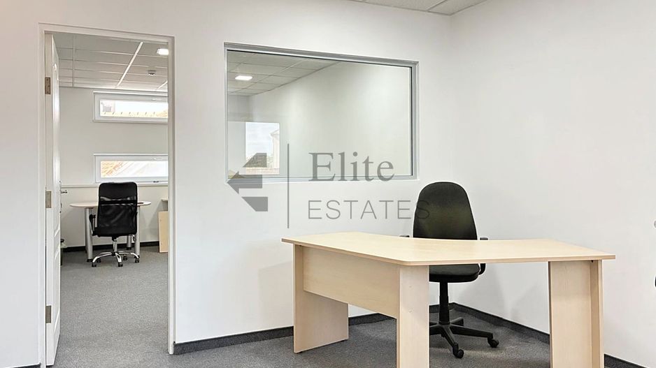 Birou ultracentral pe Bld. Magheru din Oradea - Poză 1