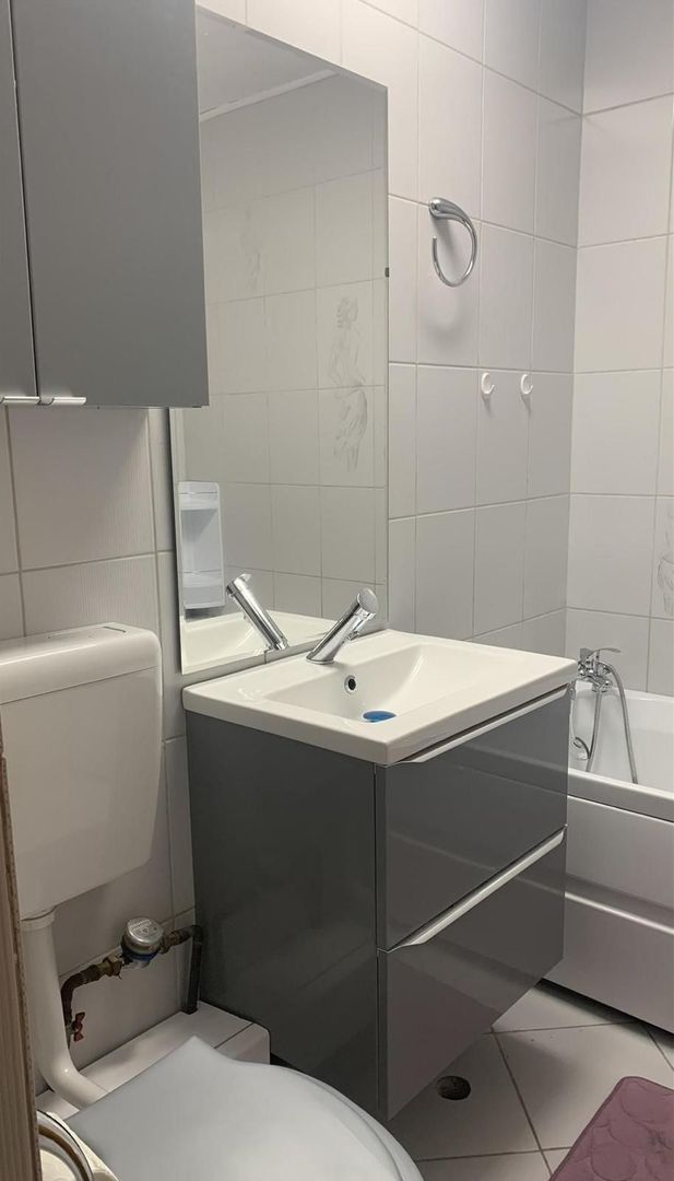 AP. 2 CAMERE APARATORII PATRIEI, CENTRALA PROPRIE, METROU 10 MINUTE - Poză 4