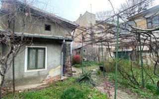 Casă cu teren generos lângă Bulevardul Banu Manta - Poză 7