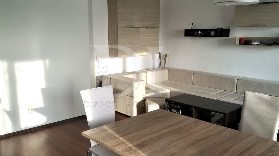 Apartament doua camere / Parcare / Etaj intermediar - Poză 2
