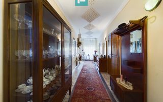 Casă clasică în Chișineu-Criș - Poză 3