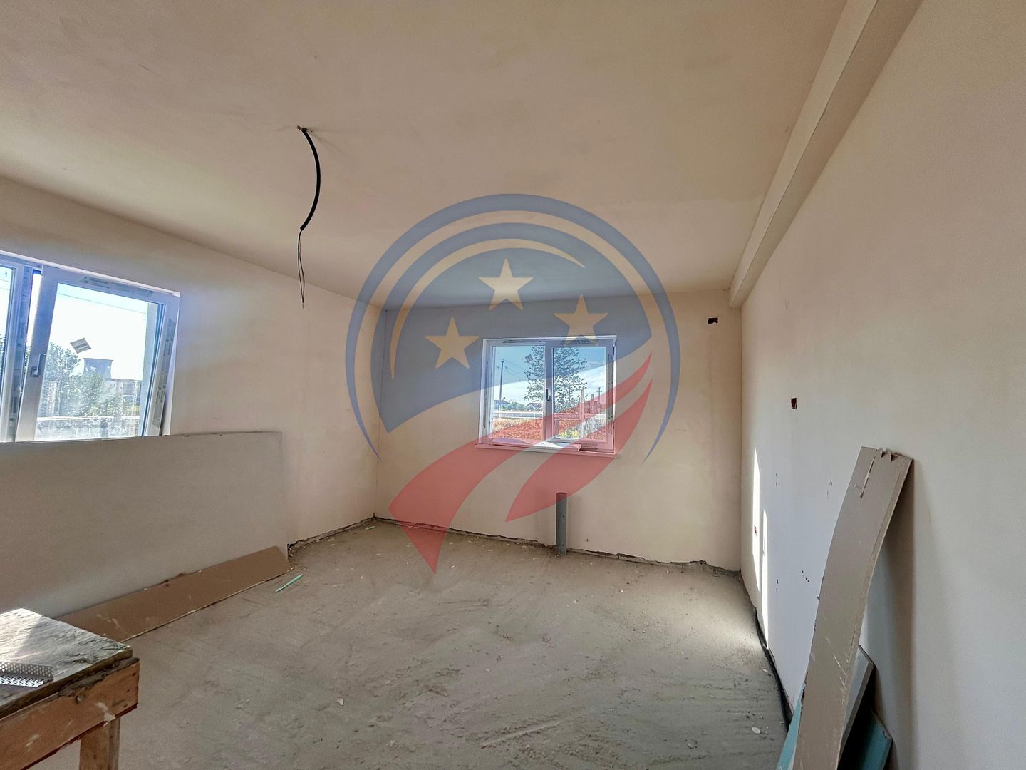 Vilă cu 4 camere de vânzare in Craiova - Poză 17