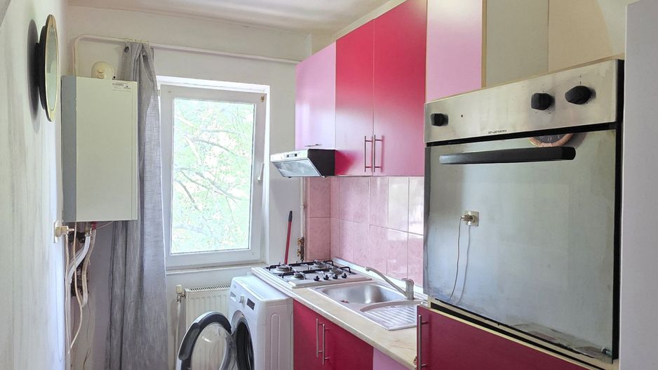 Apartament cu 3 camere, etaj 3, mobilat și utilat, VASLUI - zona SMÂRDAN; - Poză 5