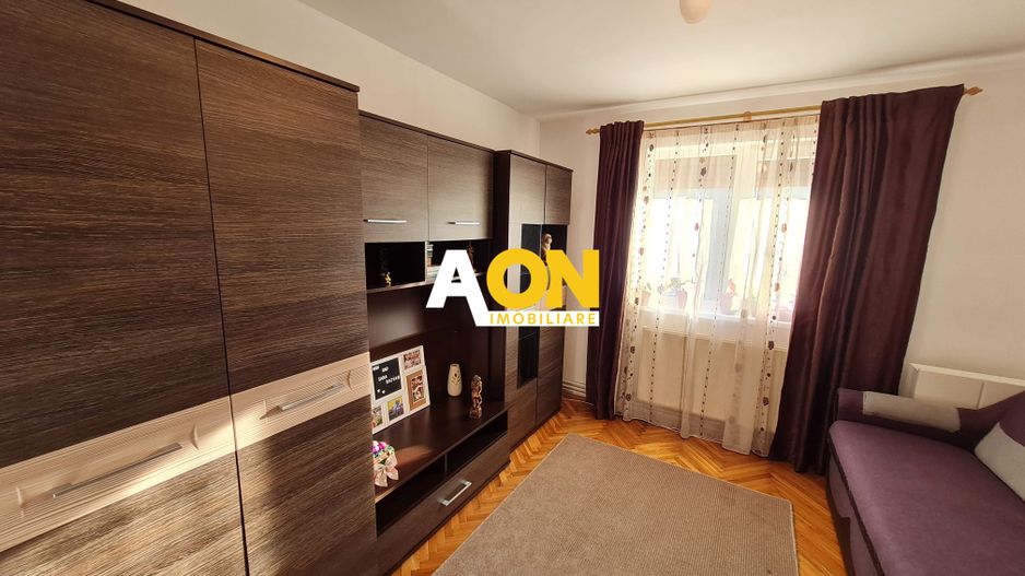Apartament 3 Camere, Decomandat, 69 mp + balcon, Etaj 4, Zona Cetate - Poză 6