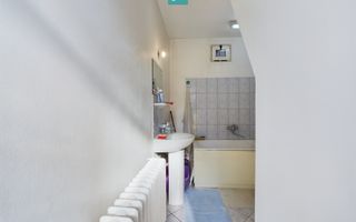 Casă individuală cu teren de 1100 mp și 3 apartamente în curte - Poză 24