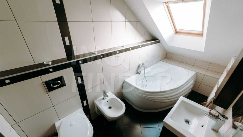 Apartament 3 camere cu parcare Subterana Buna Ziua - Poză 4