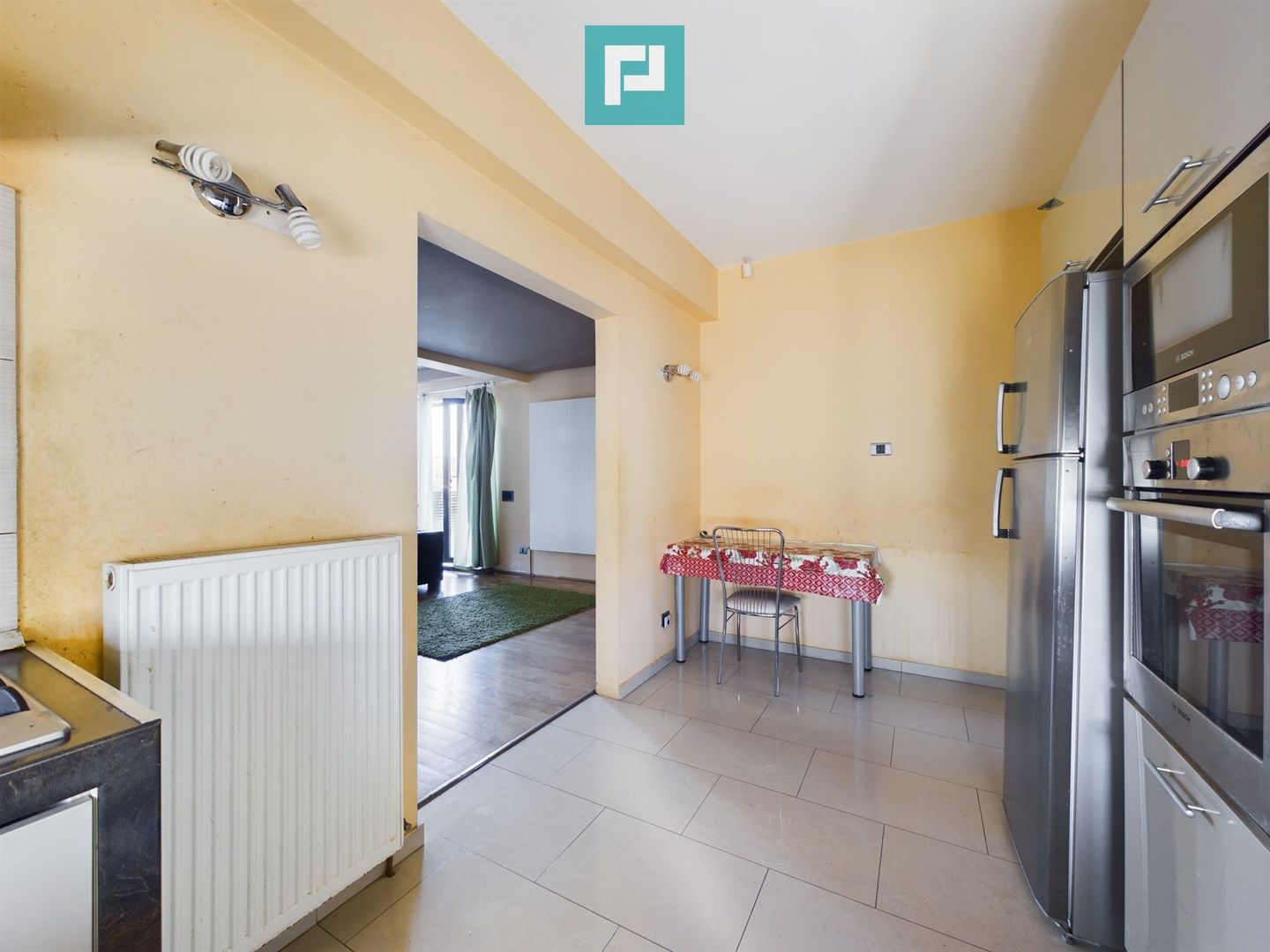 Vilă spațioasă cu 8 camere, Grădiște - Poză 18