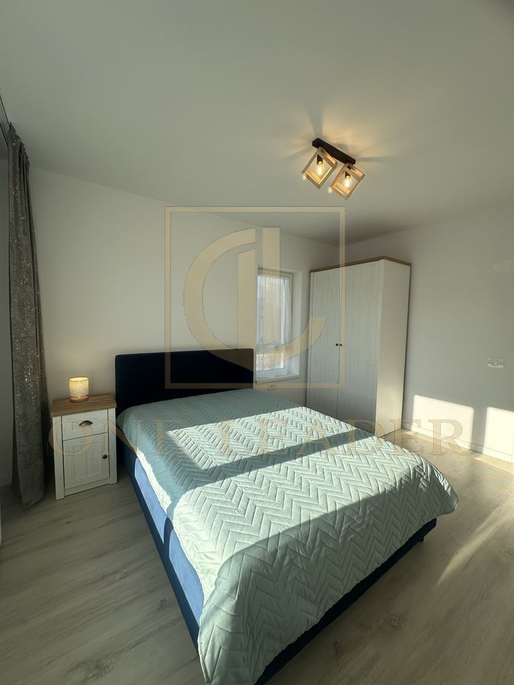 Apartament 2 Camere | Vedere la Munte - Parcare - Poză 2