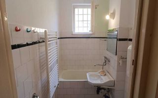 Apartament 2 camere cu garaj Aleea Savinesti - Poză 6