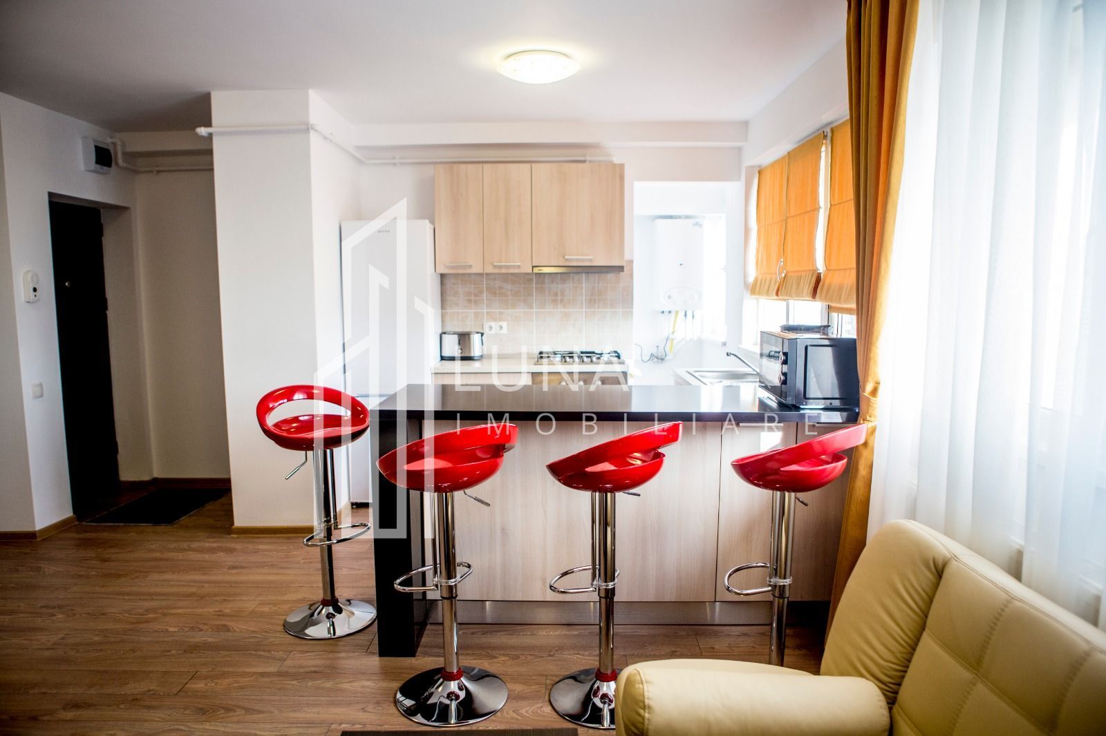 Apartament penthouse cu scara interioara - 4 dormitoare, 106mp - Poză 9