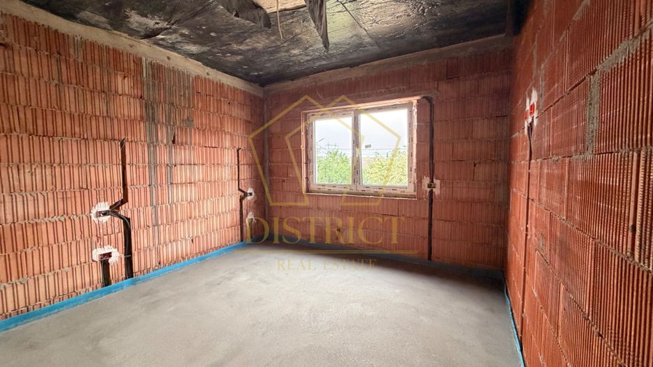 COM 0% Duplex cu 4 camere, despărțit prin camera tehnica | Mosnita Noua - Poză 12