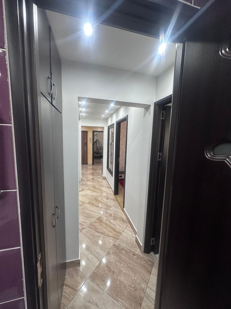 Apartament 3 camere de vanzare Dristor - Poză 9