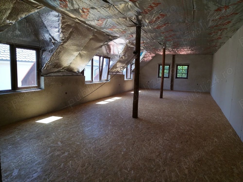 BRASADAS vinde casa cu gradina si garaj. - Poză 12