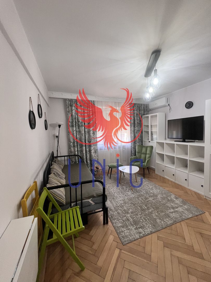 garsoniera-ultracentrala, mobilata si utilata - Poză 1