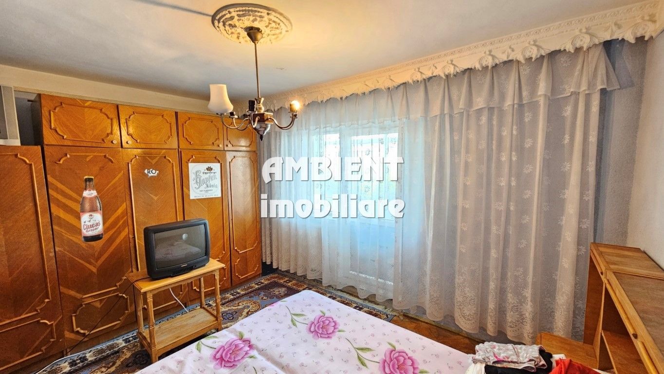 Apartament cu 3 camere, 94 mp, zona TRAIAN - PRIMARIE; - Poză 6