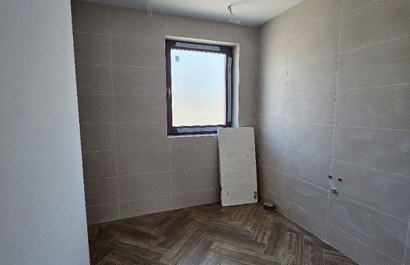 Berceni casa Finalizata finisaje de calitate apropiere metrou - Poză 10