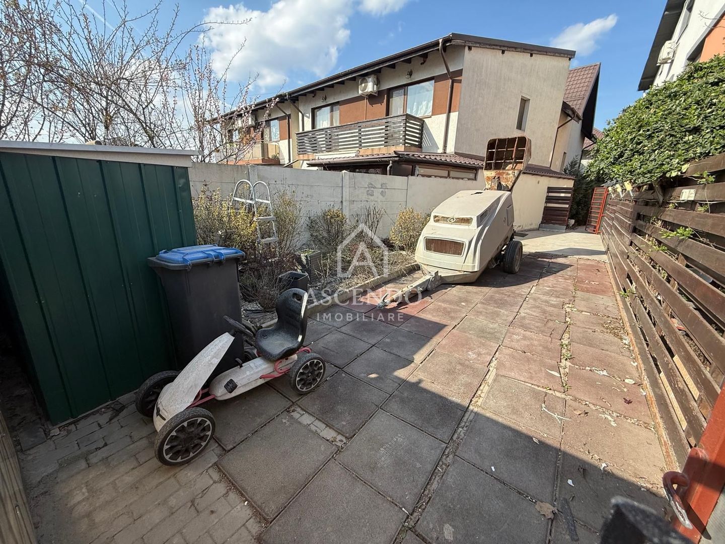 Casă modernă 4 dormitoare,mobilată cu 3 locuri de parcare – Chiajna - Poză 32