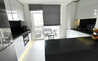 Penthouse modern, 120 mp, 60 mp terase, 2 parcari, Iulius Mall. - Poză 2