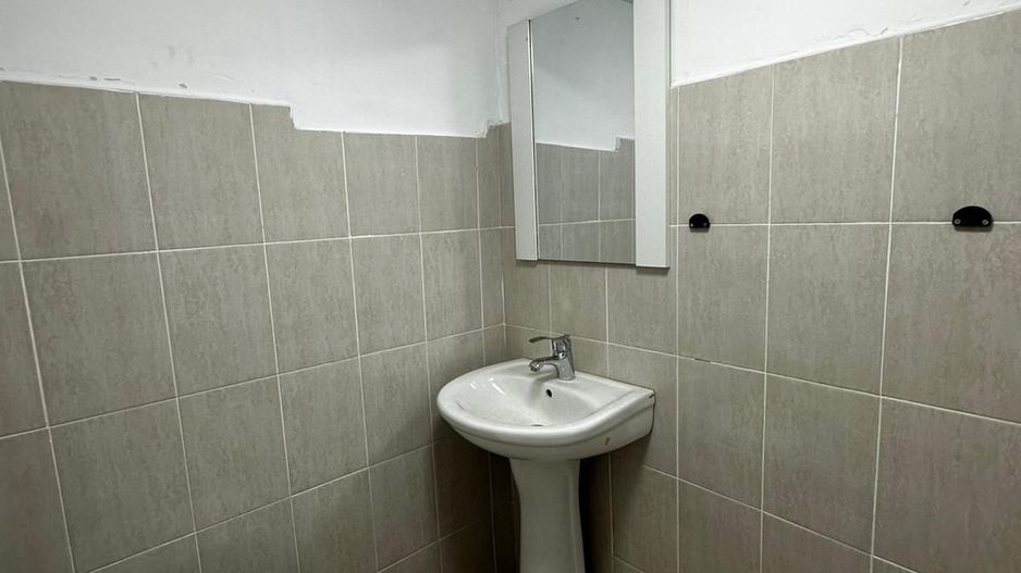 Spatiu Comercial Bucurestii Noi 5min Metrou Laminorului Birouri Garaj - Poză 6