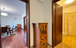 APARTAMENT ULTRACENTRAL CU 4 CAMERE LA INCHIRIERE - Poză 4