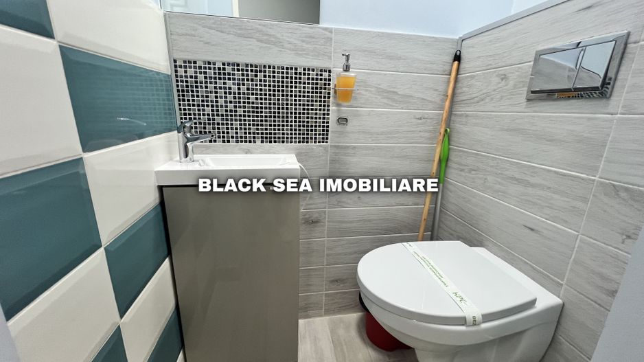 Apartament 2 camere de vanzare, Prima linie la mare.- Ocazie - Poză 11