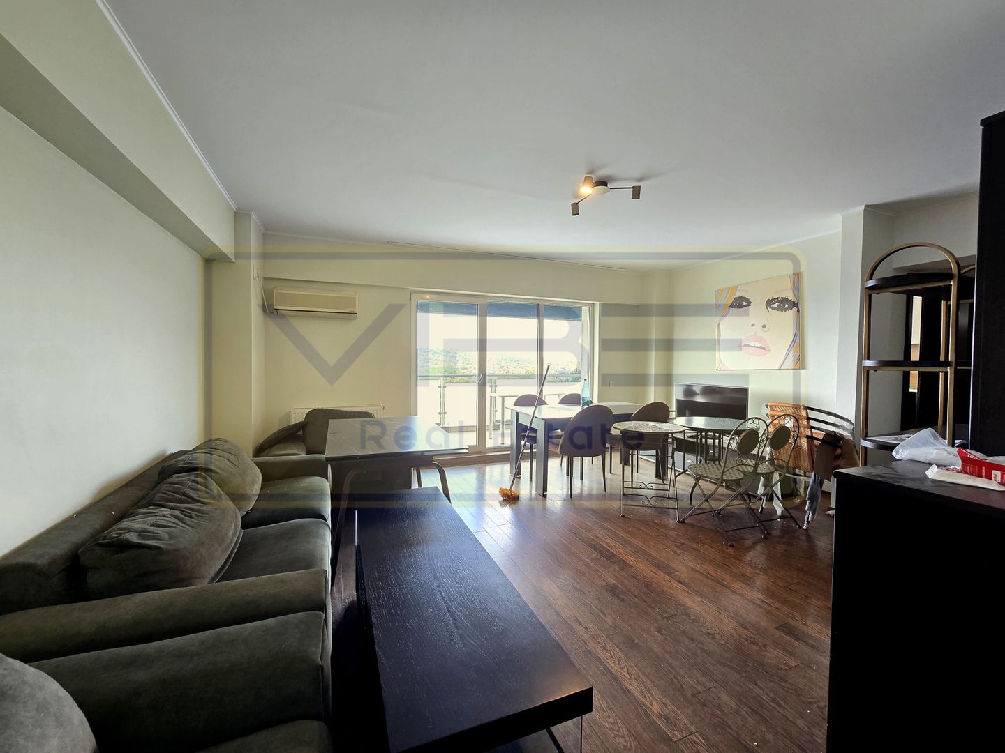 Central- Podu de Fier - 4 rooms -112mp -Panoramic View - Poză 12