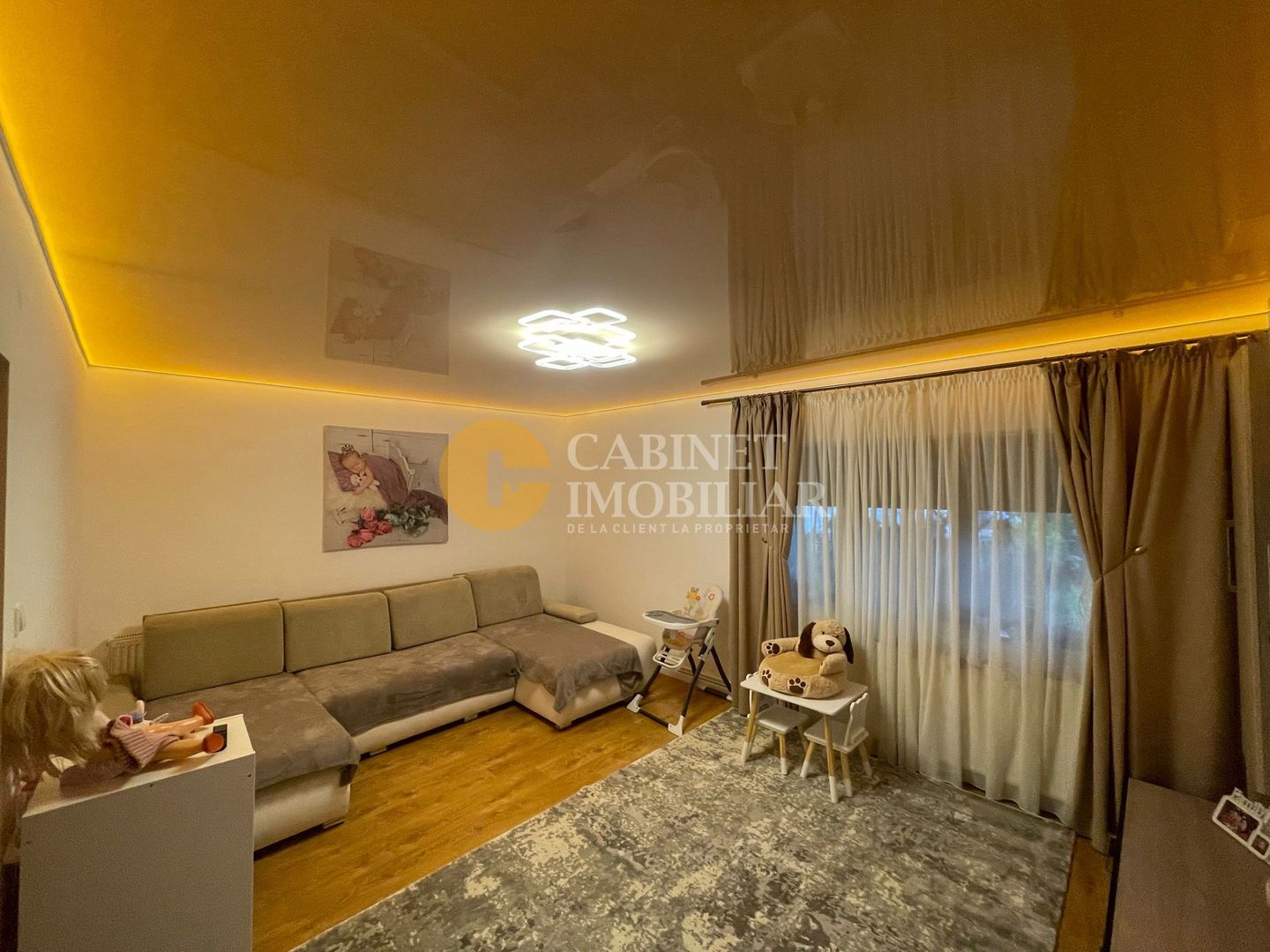 Nicolina Parter Inalt Apartament cu 2 Camere Decomandat 47 mp - Poză 1