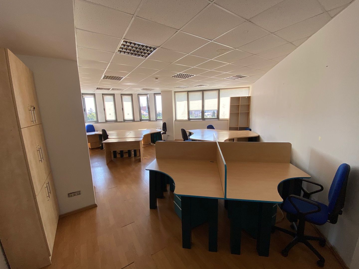 Spațiu de birouri de 300mp de închiriat în zona Centrala - Poză 5