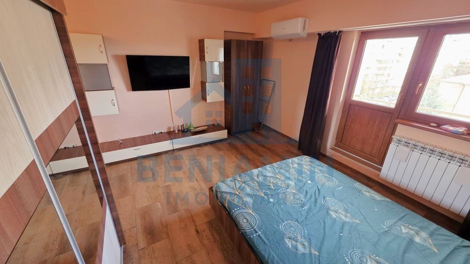 Garsoniera centrala langa Patria -mobilata -utilata -lift - Poză 2