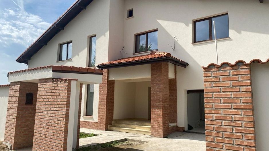 O casa pentru 5 generatii | P+1 | Balotesti langa padure | 6 camere - Poză 1