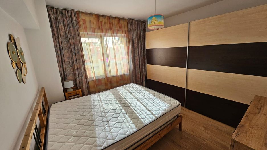 Apartament 4 camere, Stefan cel Mare - 5 min metrou, 2 bai, renovat - Poză 4