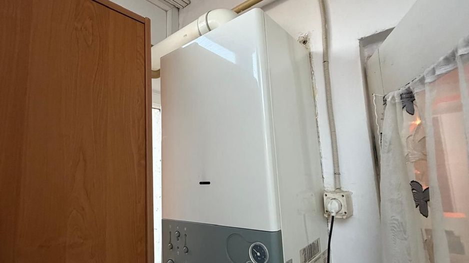 AP. 2 CAMERE- CENTRALA, PARCARE, BUCATARIE INCHISA, MOBILAT, COMIS 0% - Poză 5
